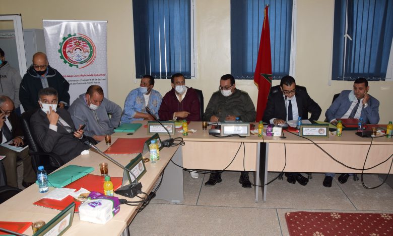 غرفة التجارة والصناعة والخدمات لجهة كلميم وادنون تعقد دورة أبريل العادية برسم سنة 2021 بالجماعة الترابية للأخصاص